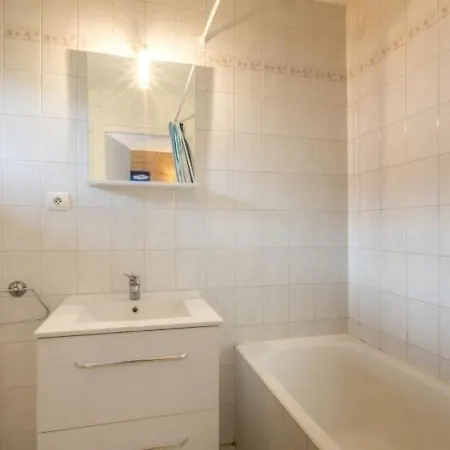 Confortable 2 Pieces Au Coeur De La Clusaz, Proche Des Pistes Et Des Commerces - Fr-1-304-7 Apartment *