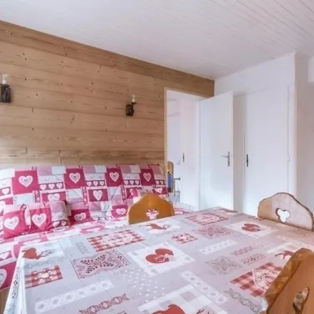 Confortable 2 Pieces Au Coeur De La Clusaz, Proche Des Pistes Et Des Commerces - Fr-1-304-7 * La Clusaz