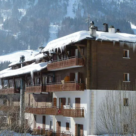 Confortable 2 Pieces Au Coeur De La Clusaz, Proche Des Pistes Et Des Commerces - Fr-1-304-7 Apartment La Clusaz