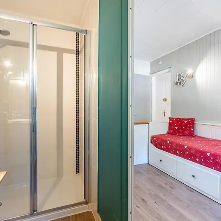 Apartment Confortable 2 Pieces Au Coeur De La Clusaz, Proche Des Pistes Et Des Commerces - Fr-1-304-7 *